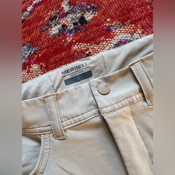 Merrell Tan Shorts - Picture 2 of 9
